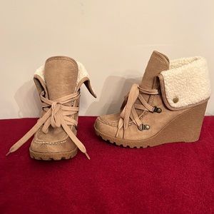 Union Bay camel ankle boot